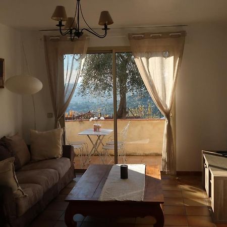 Appartement Spacieux Et Chaleureux A Грасс Экстерьер фото